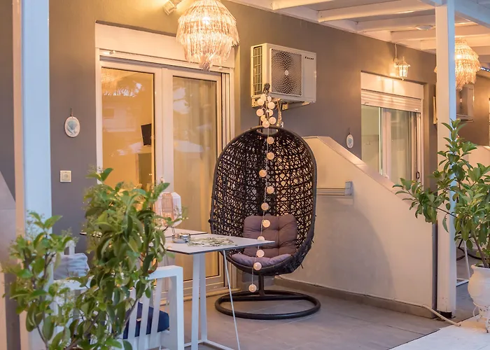 Aqua Mare Отель Nea Kallikrateia